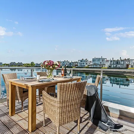 Treibholz: Meerblick, Dachterrasse, Bootsanleger, Badeleiter, Sauna Olpenitz Buitenkant foto