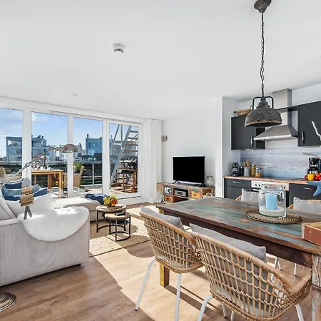 Treibholz: Meerblick, Dachterrasse, Bootsanleger, Badeleiter, Sauna Olpenitz Buitenkant foto