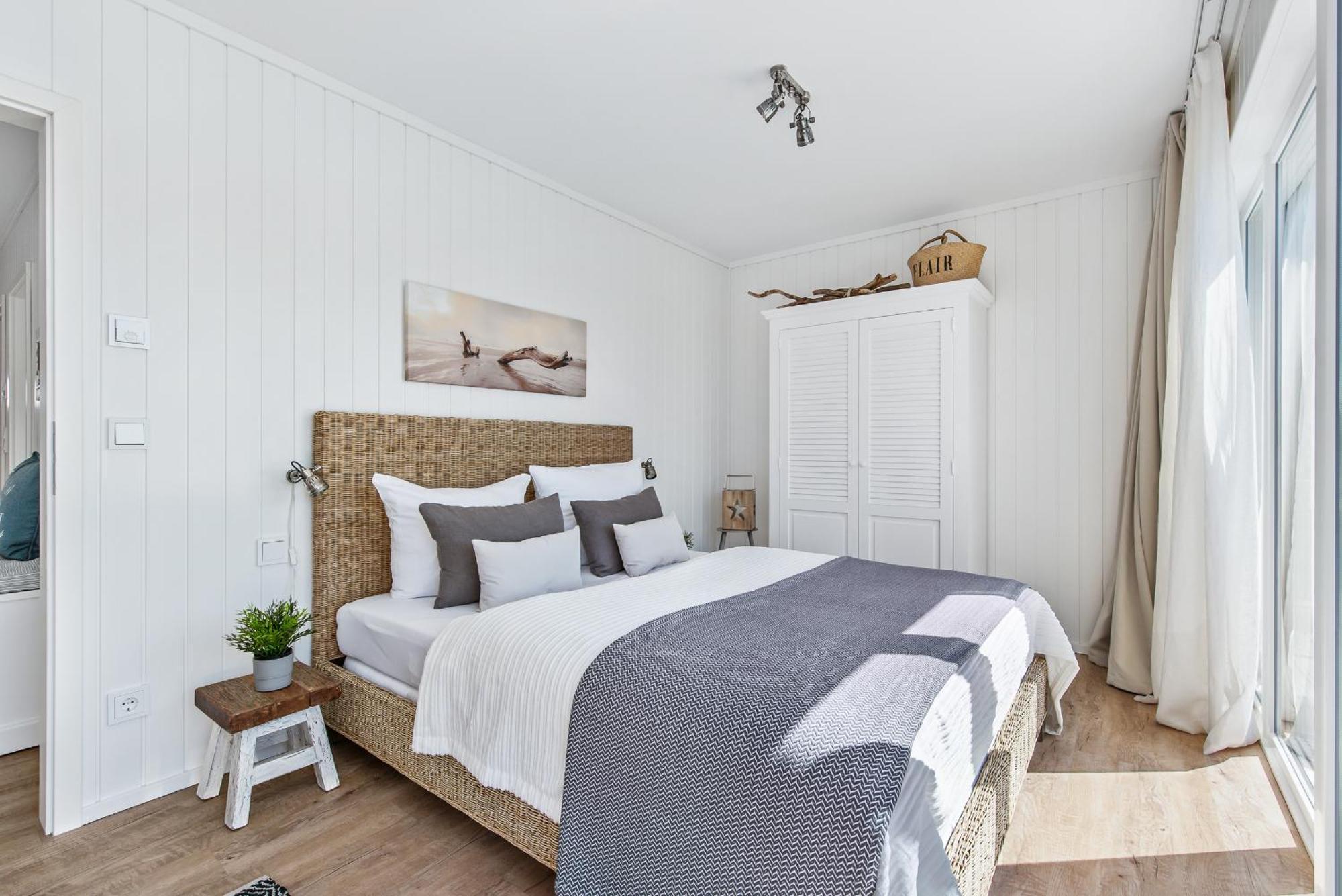 Treibholz: Meerblick, Dachterrasse, Bootsanleger, Badeleiter, Sauna Holiday home *