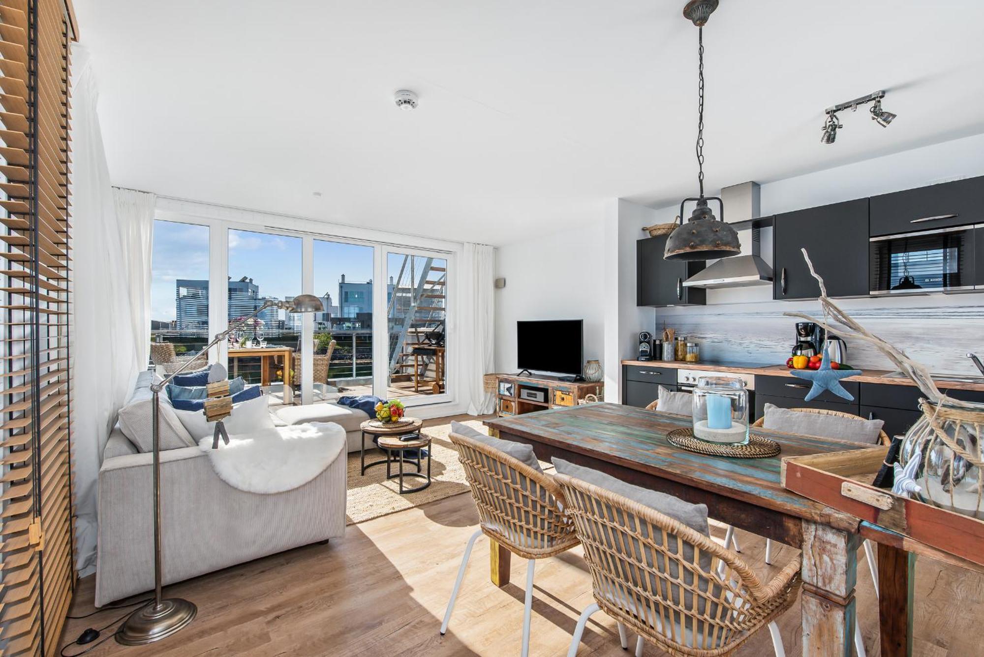 Treibholz: Meerblick, Dachterrasse, Bootsanleger, Badeleiter, Sauna *